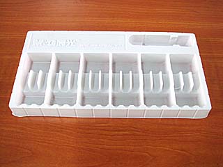 Automobile plastic tray