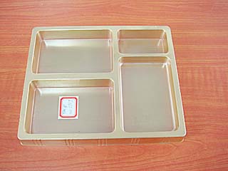 Plastic tray