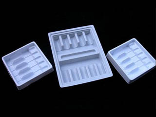 Automobile plastic tray